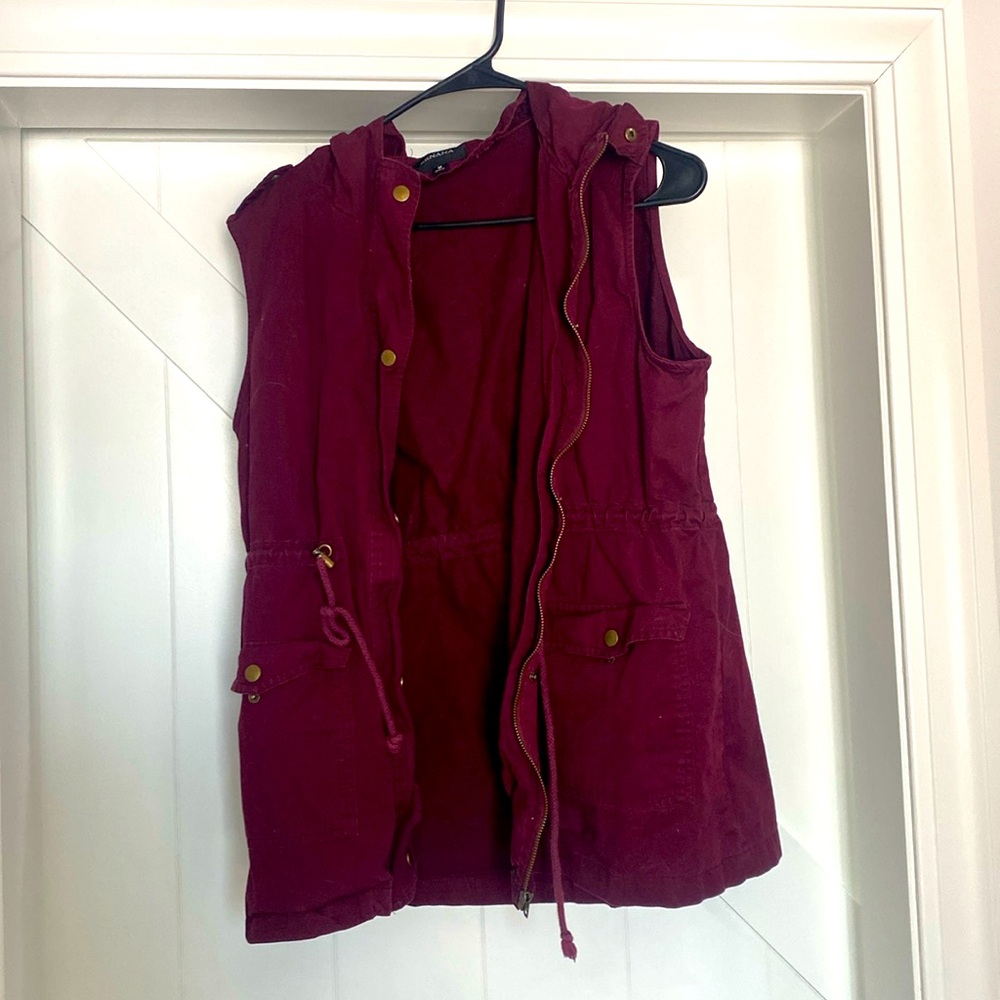 Maroon vest
